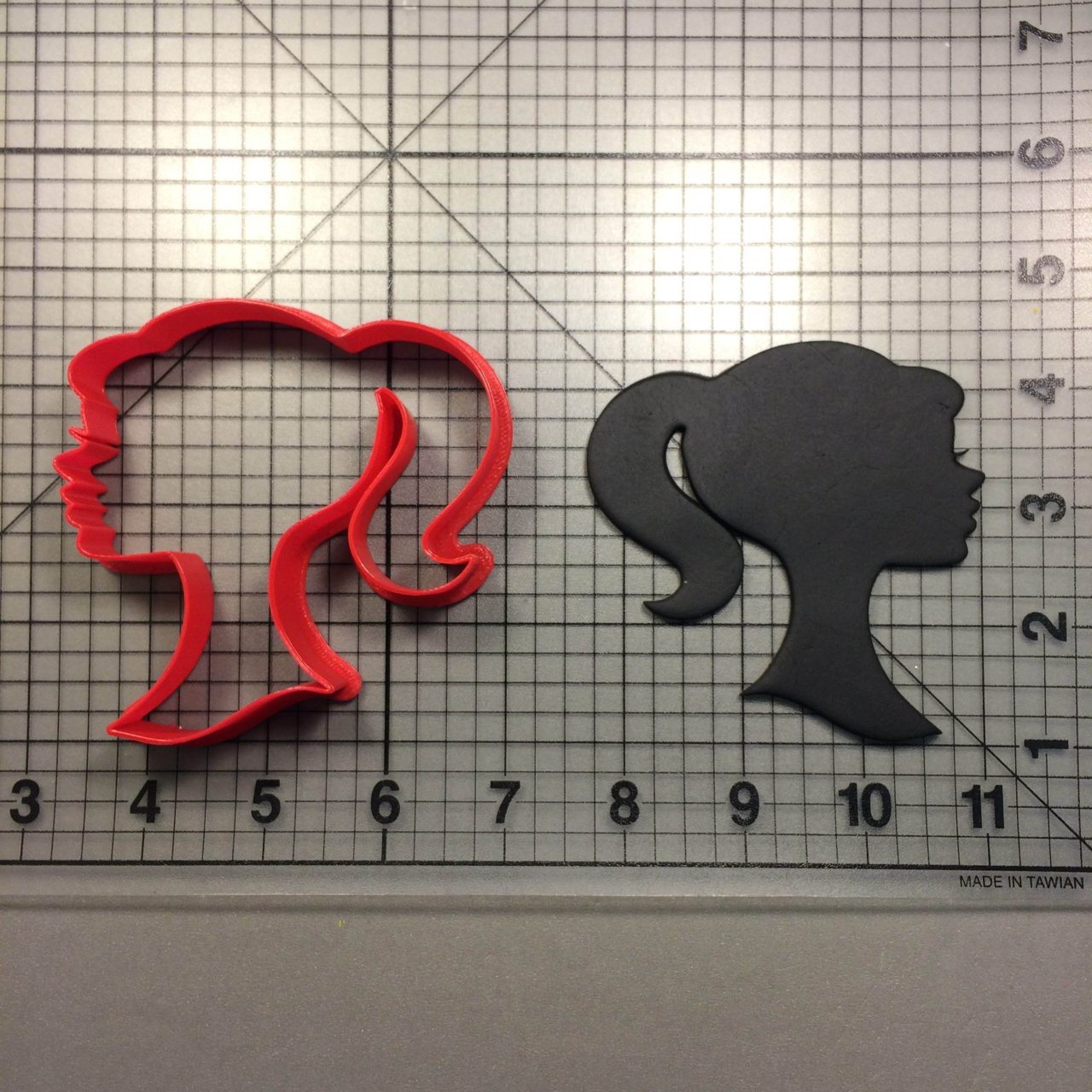 Barbie Silhouette 266-B483 Cookie Cutter (4 inch)