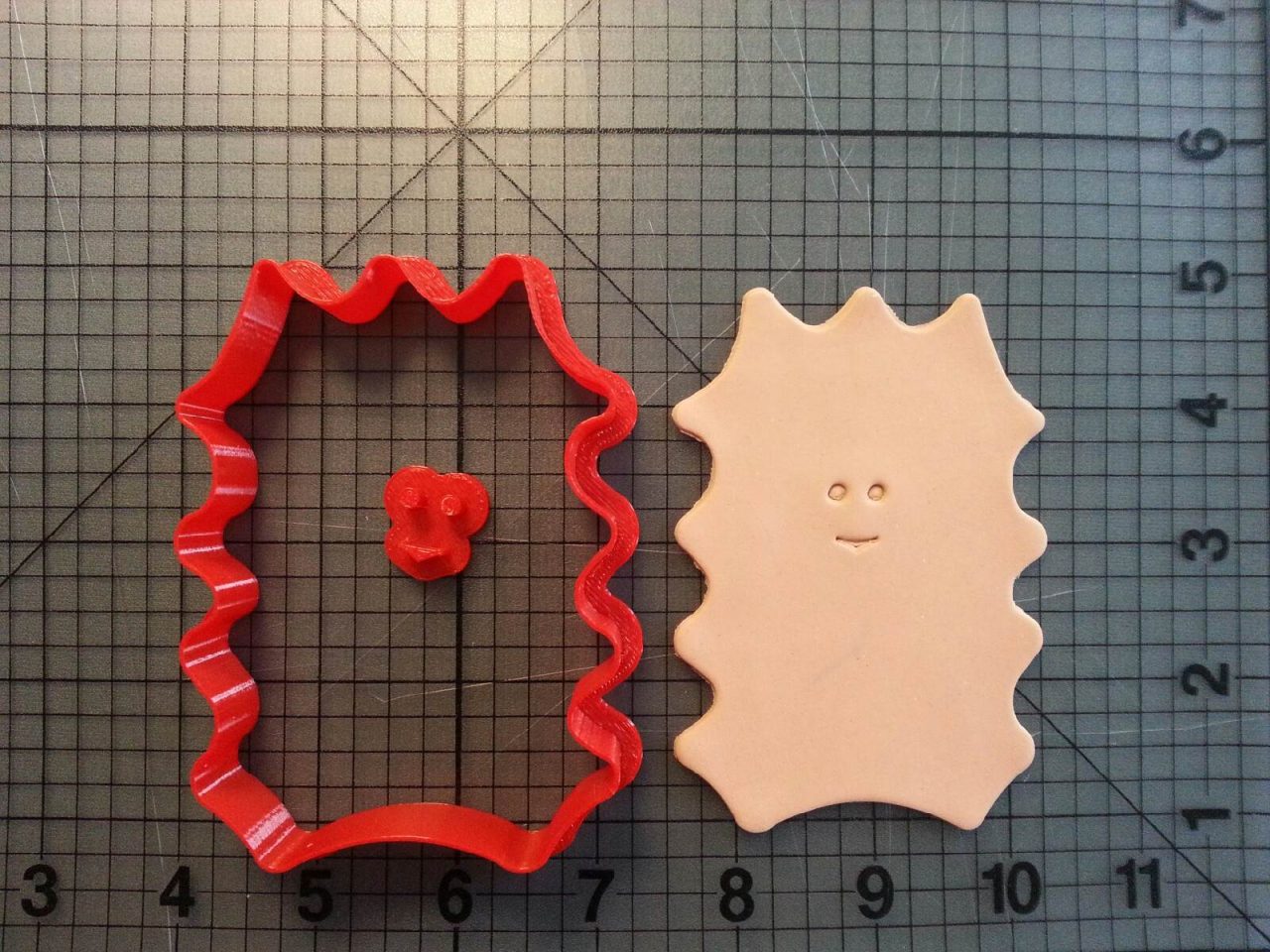 Doctor Who- Cassandra Cookie Cutter and Stamp