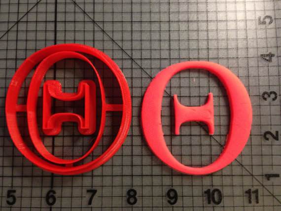 Greek Letter Theta Cookie Cutter