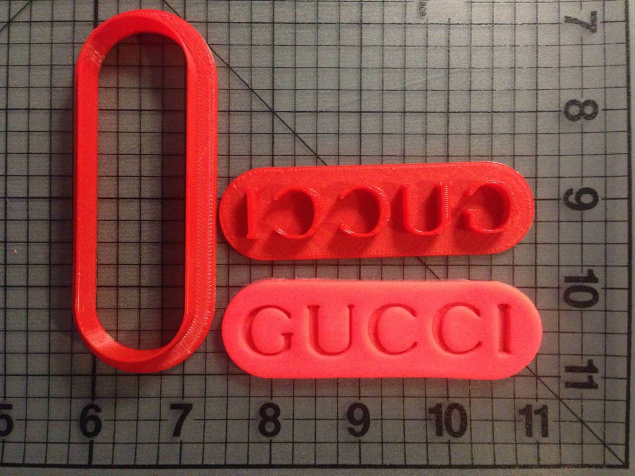 High Fashion G 266-C433 Cookie Cutter and Stamp