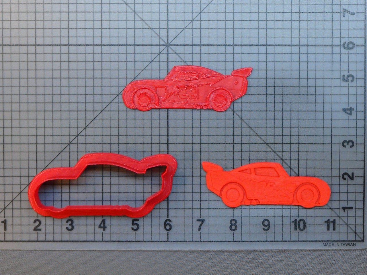 Cars - Lightning McQueen 266-A794 Cookie Cutter and Stamp