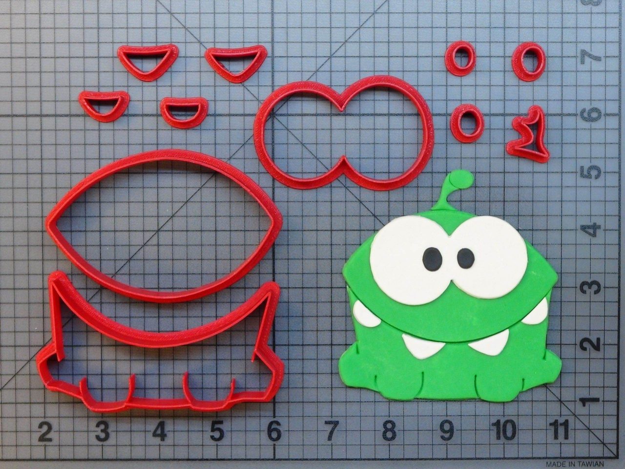 Cut the Rope - Omnom 266-A822 Cookie Cutter Set