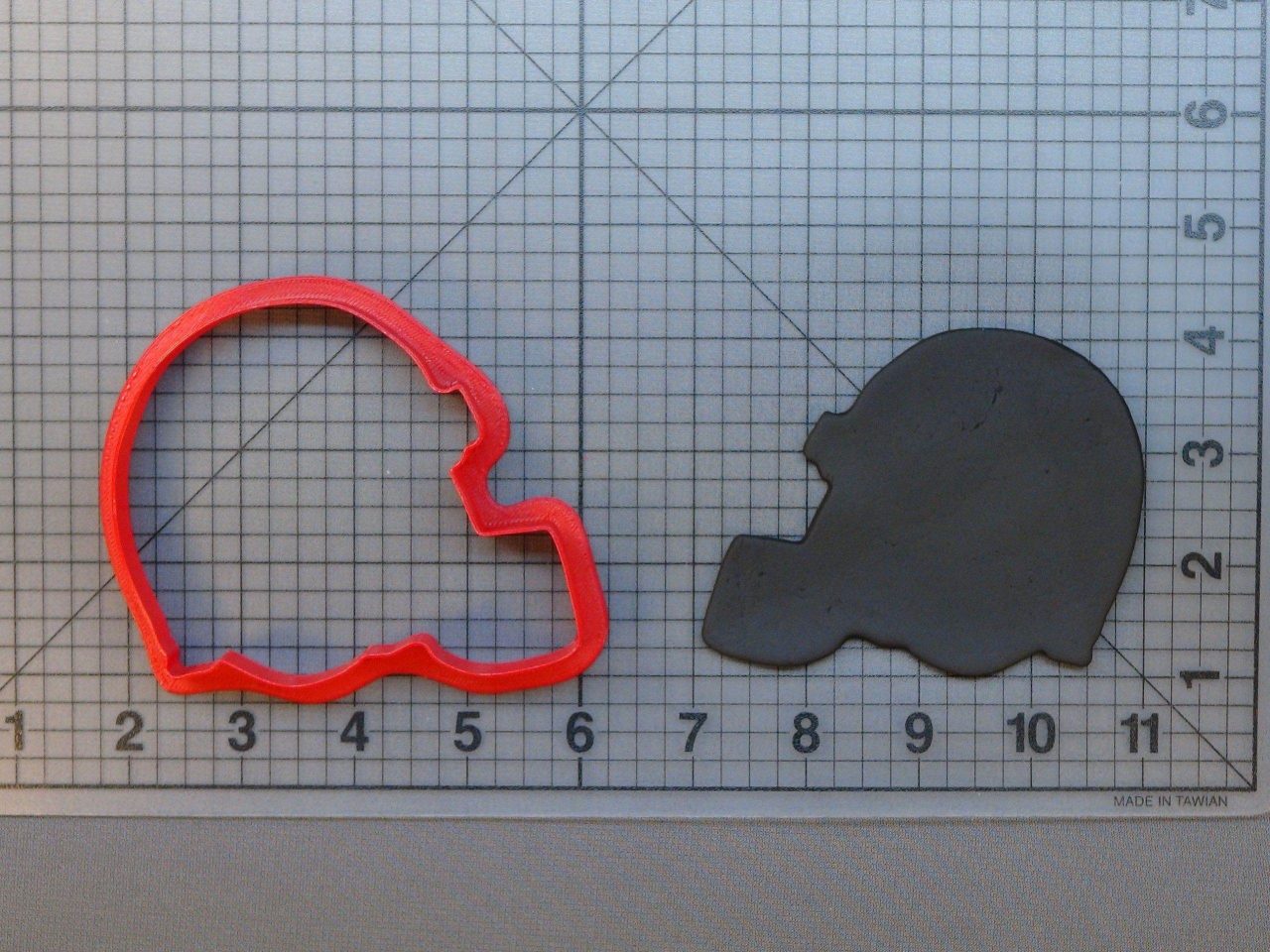 Helmet 266-A033 Cookie Cutter