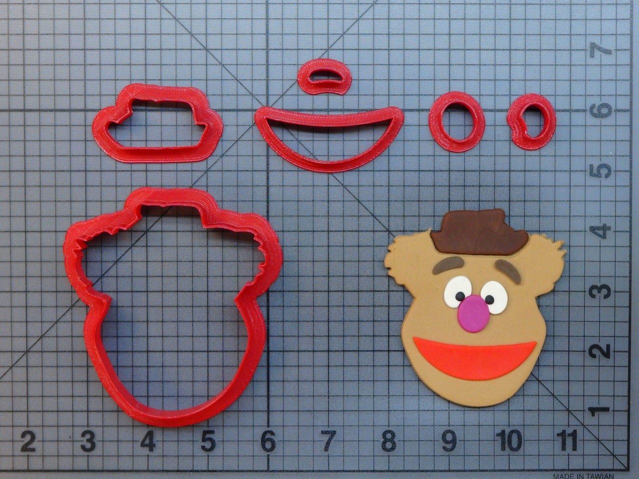 Muppets - Fozzie the Bear Face 266-A163 Cookie Cutter Set