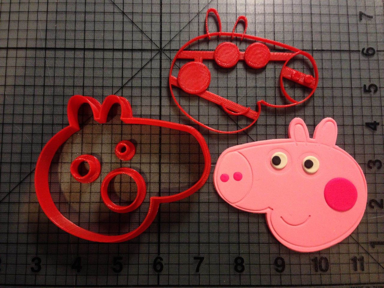 Peppa Pig- George Cookie Cutter Set