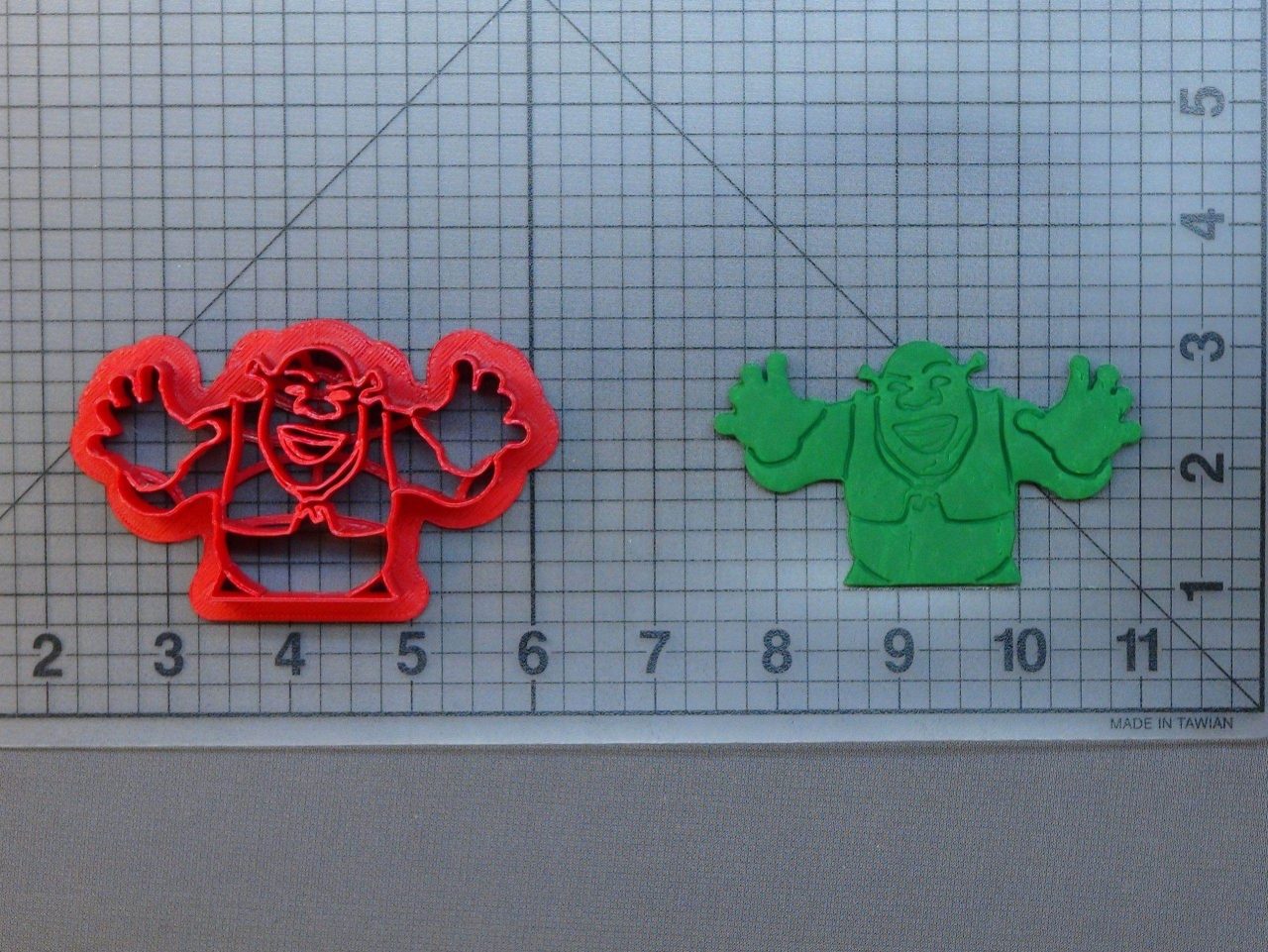Shrek 266-A787 Cookie Cutter