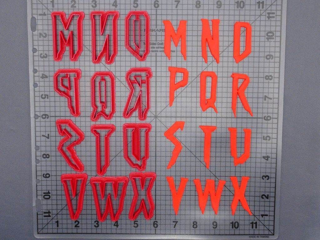 Spiderman Font Uppercase 266-F871 Cookie Cutters (1)