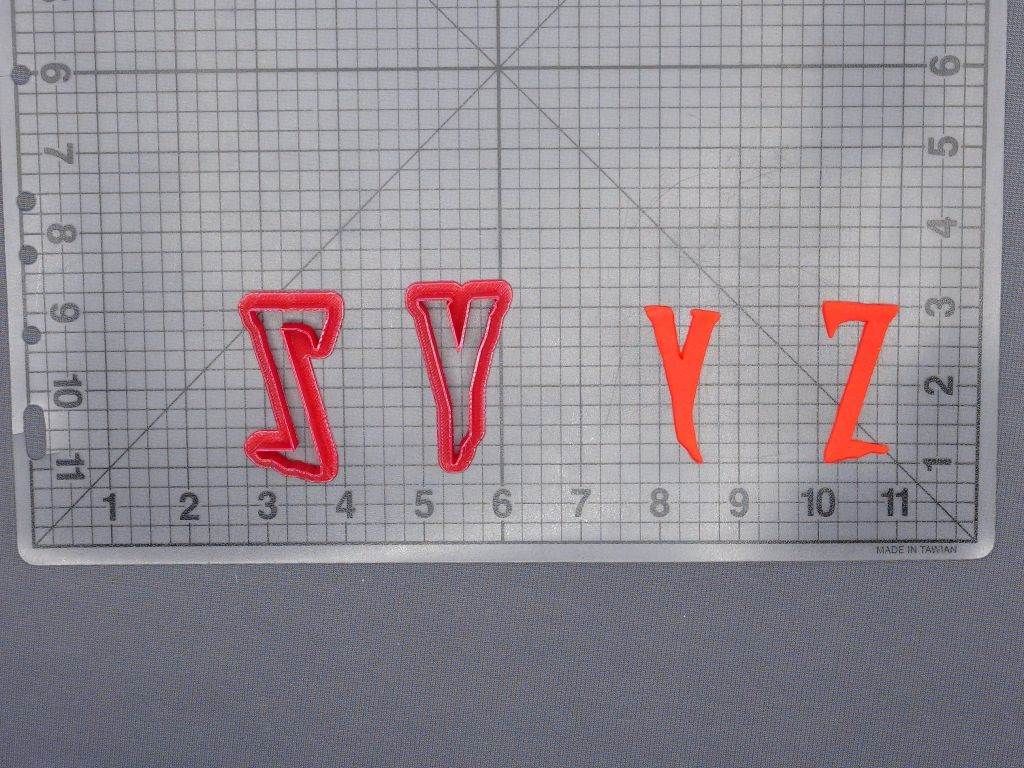 Spiderman Font Uppercase 266-F871 Cookie Cutters (3)