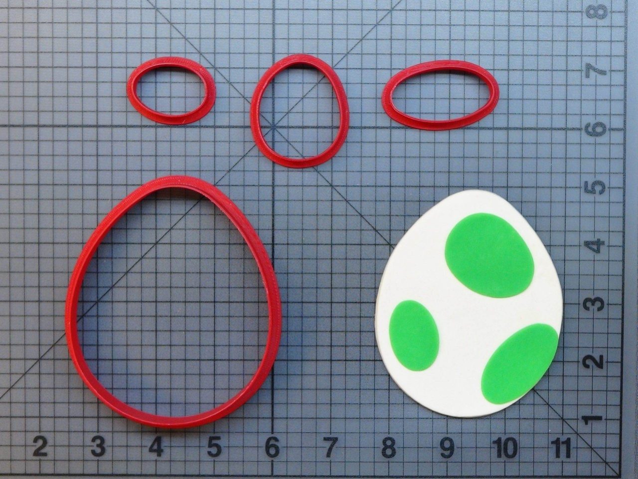Super Mario - Yoshi Egg 266-A757 Cookie Cutter Set