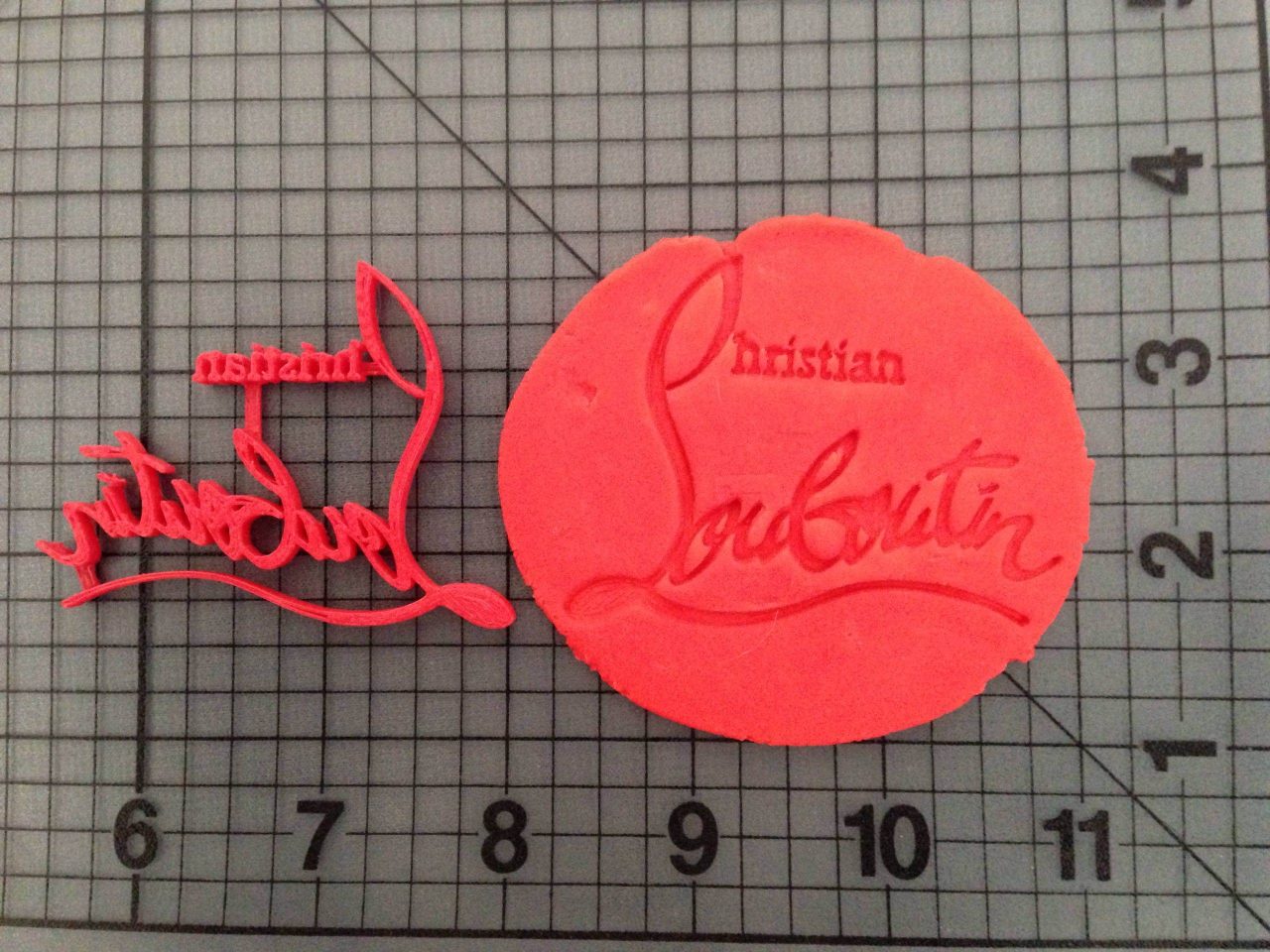 High Fashion CL Signature 266-C462 Stamp 2.75in