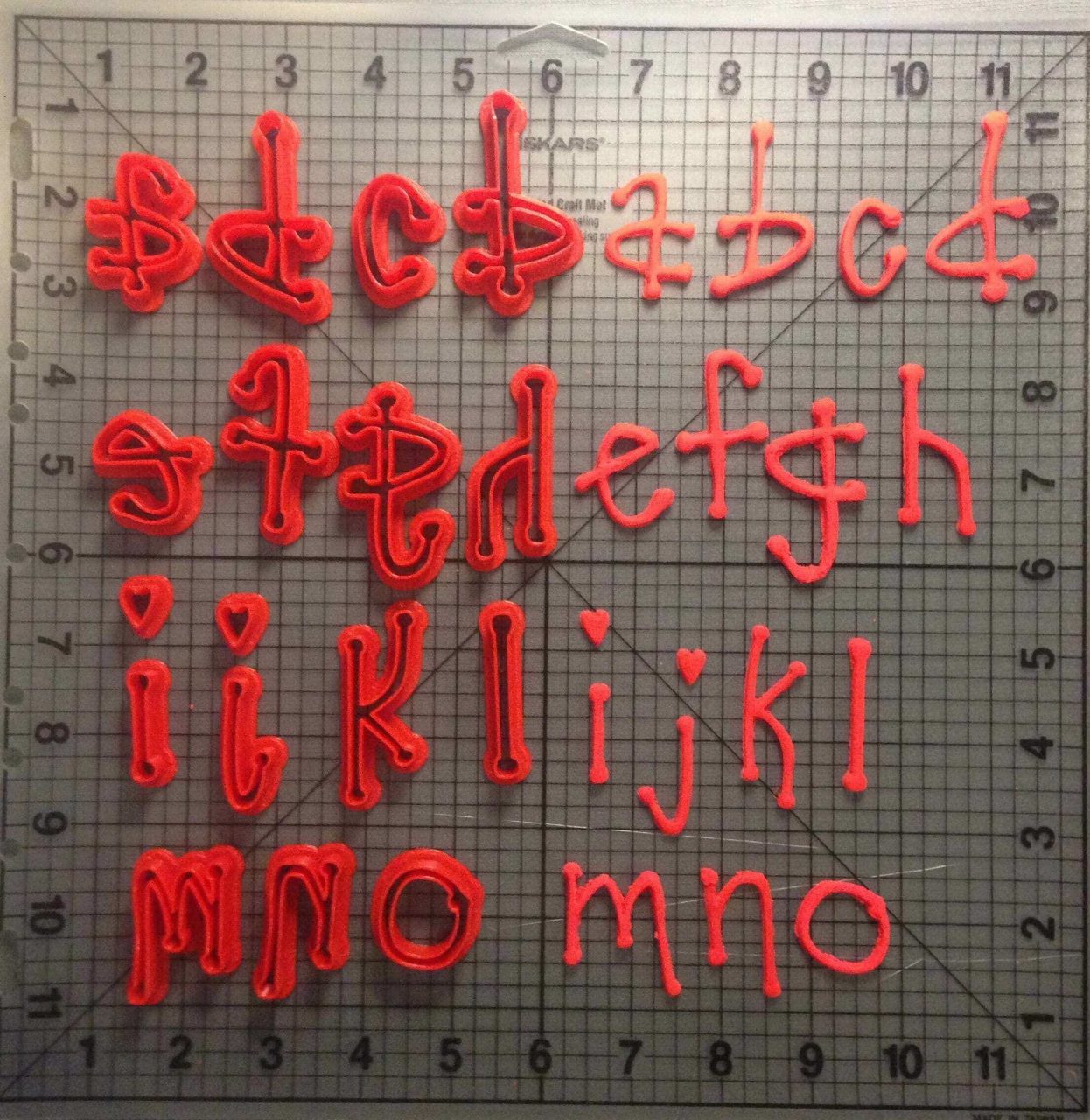 Cool Dots Font Lowercase Cookie Cutters (1)