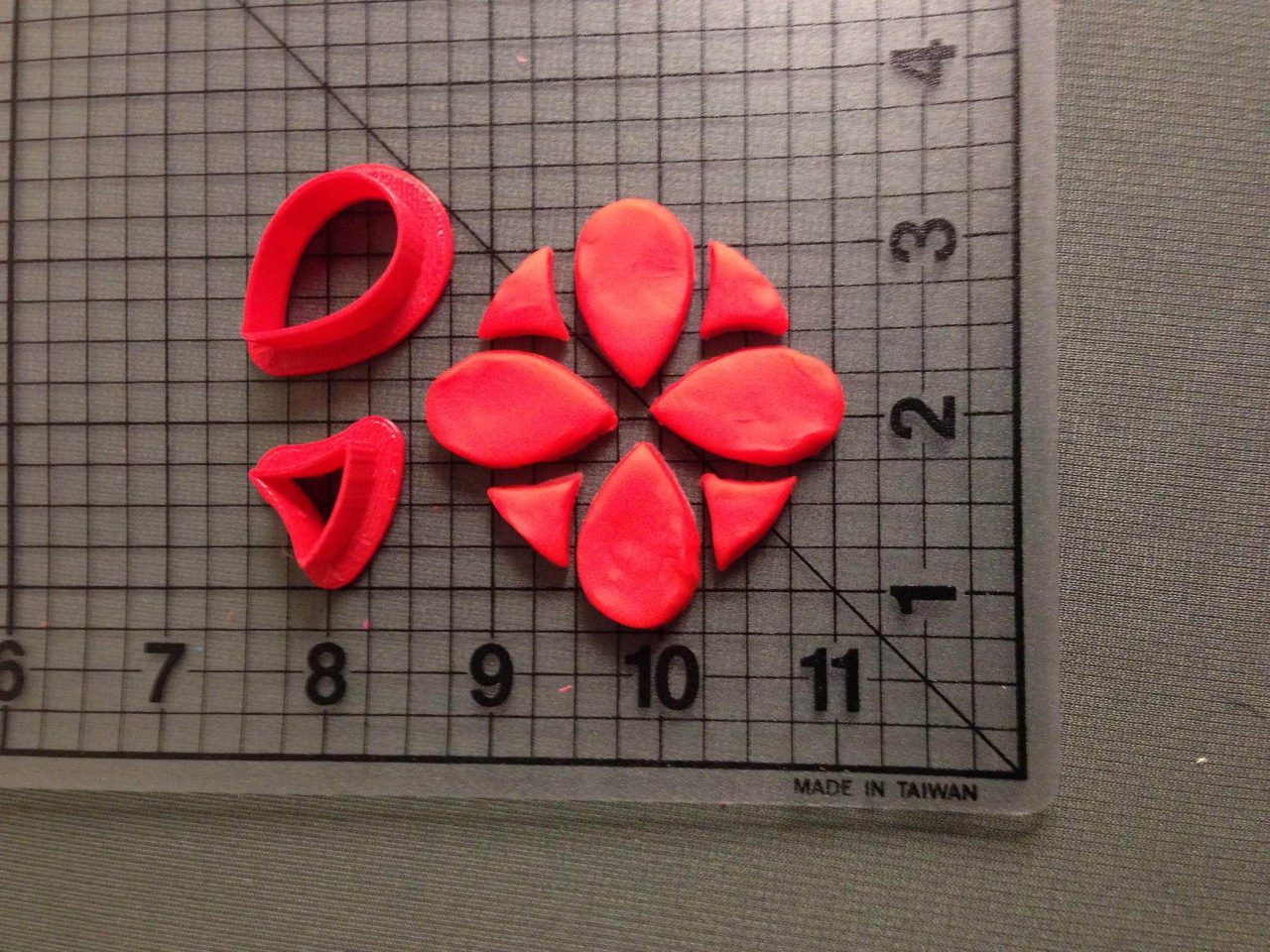 Geometric Flower Design Set