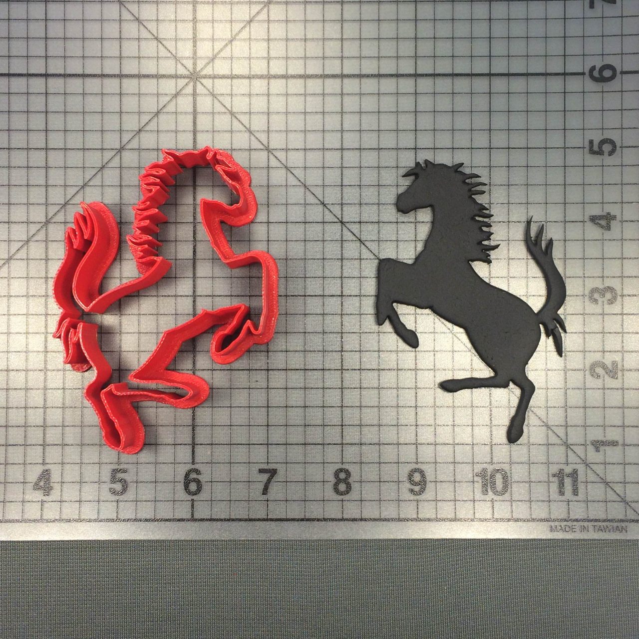 Ferrari Horse 266-A873 Cookie Cutter