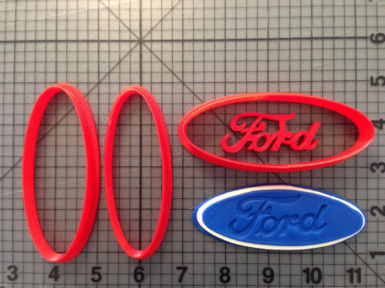 Ford Logo Cookie Cutter Set