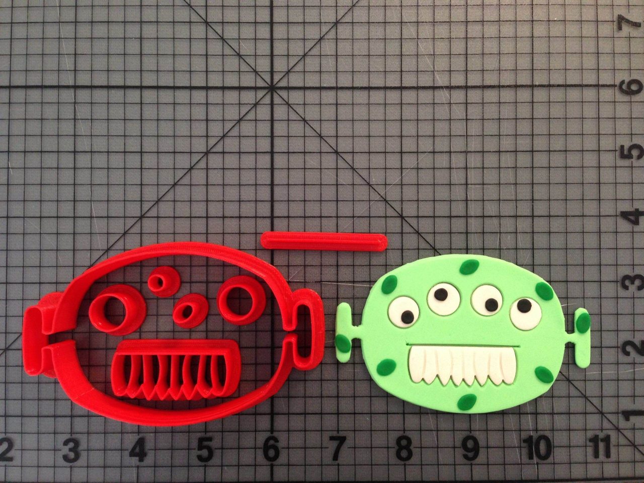 Monster 103 Cookie Cutter Set
