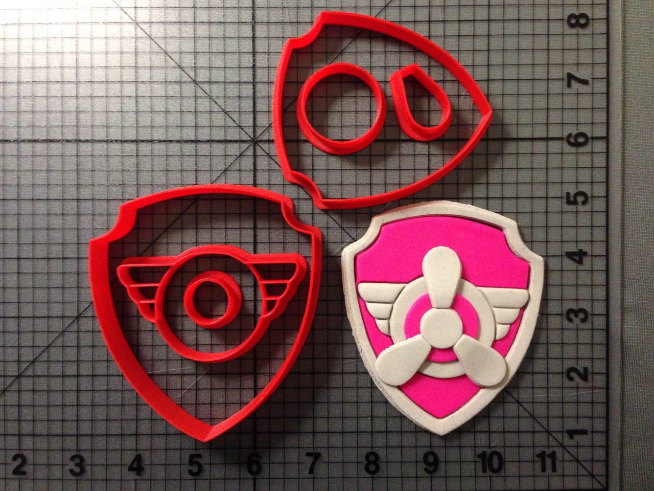 Paw Patrol - Skye Badge 266-C275 Cookie Cutter Set