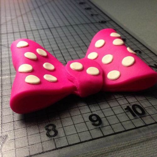 Minnie Mouse Bow Cookie Cutter Kit