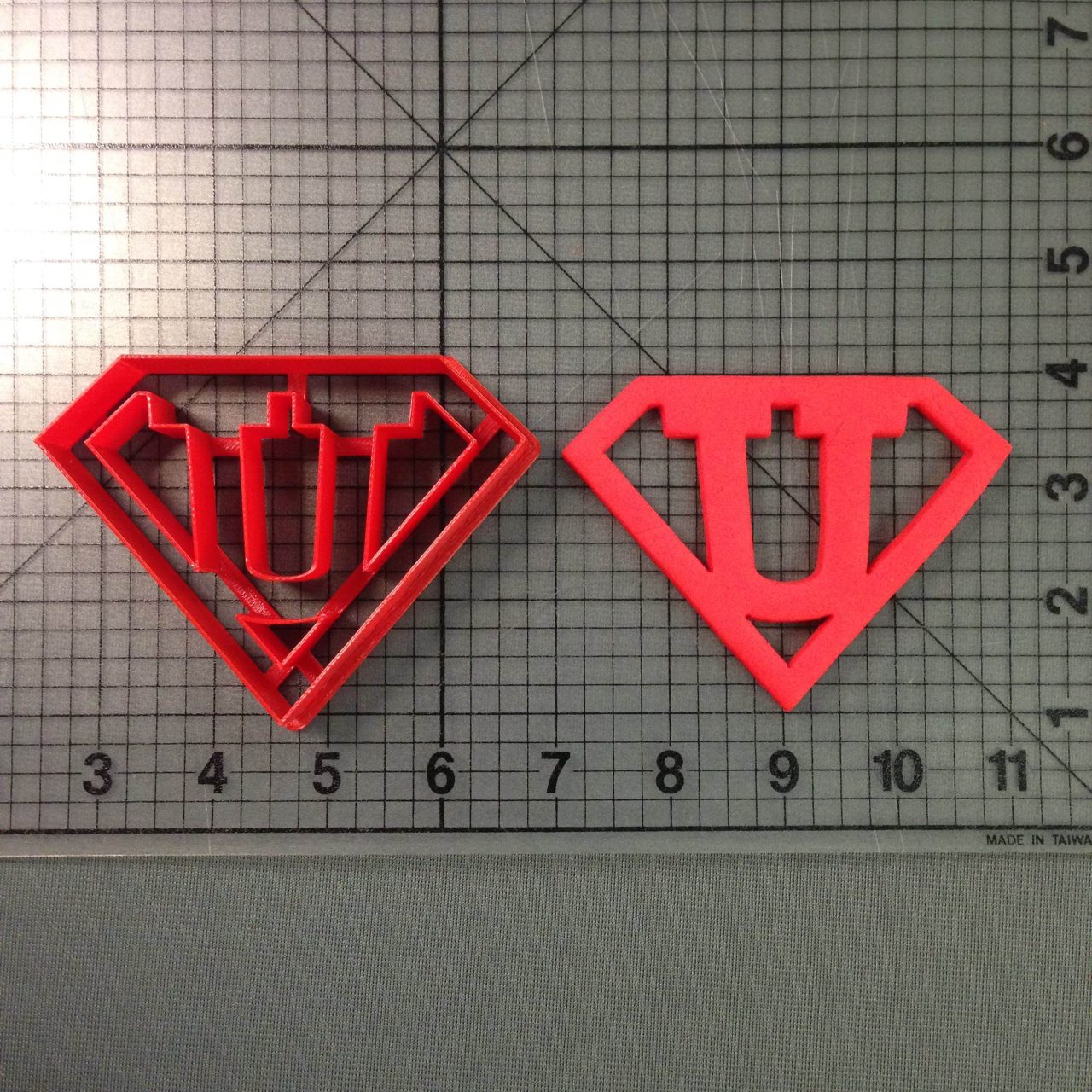 Super Letter U Cookie Cutter