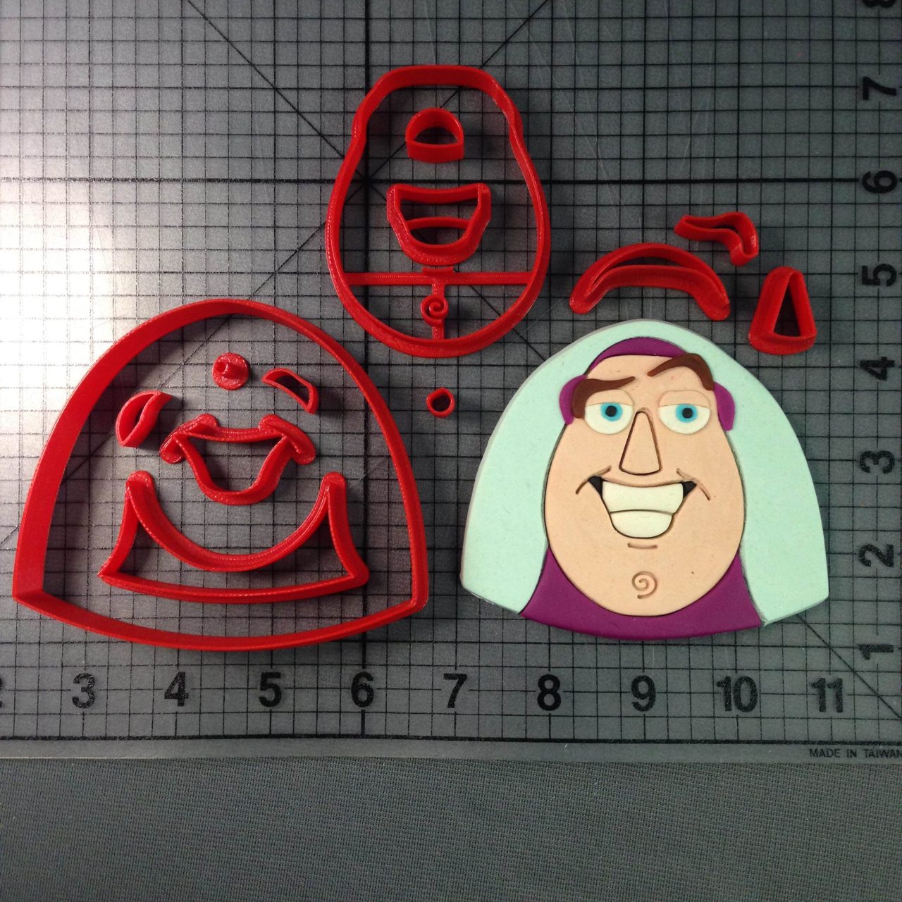 Buzz Lightyear Face Cookie Cutter Set