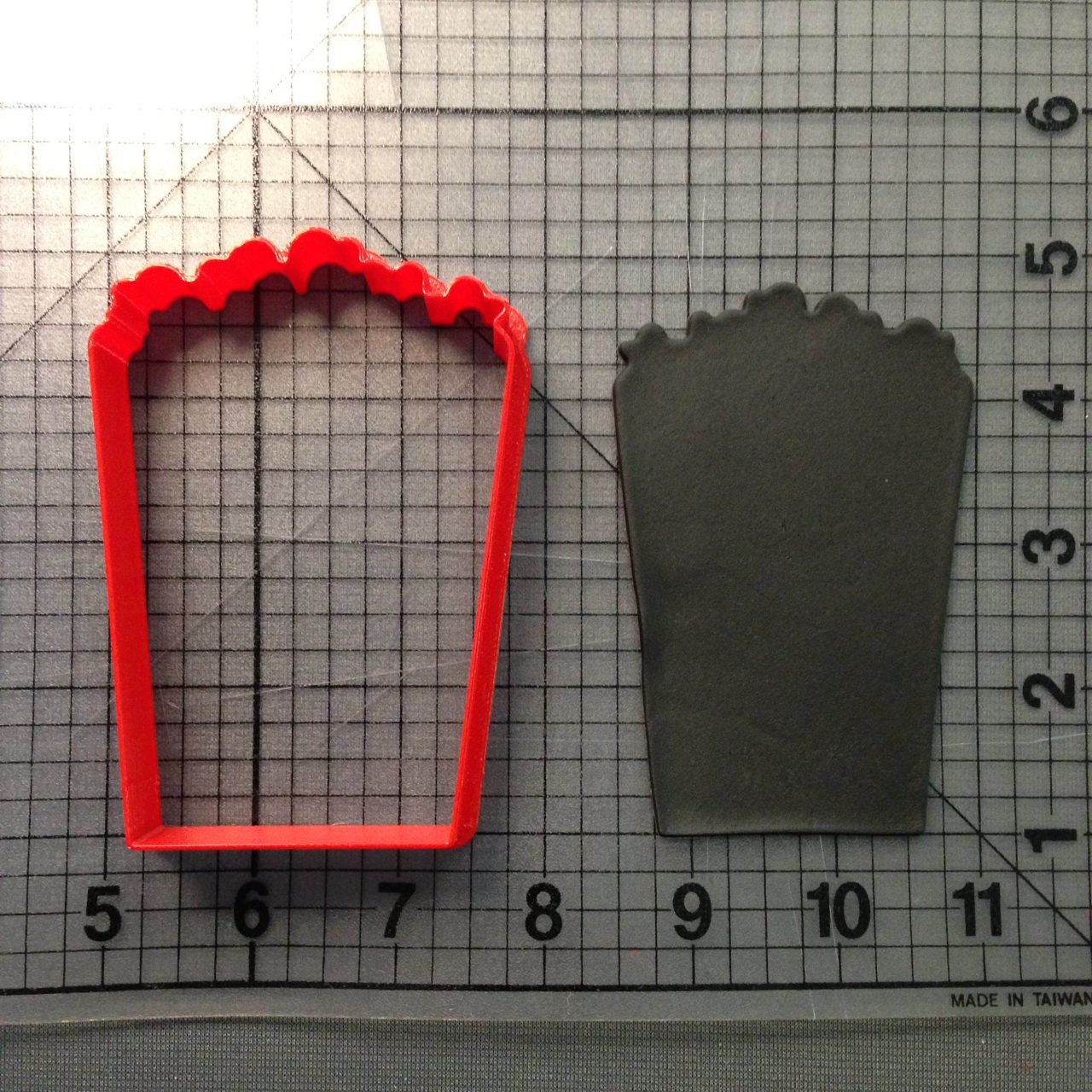 Popcorn 100 Cookie Cutter