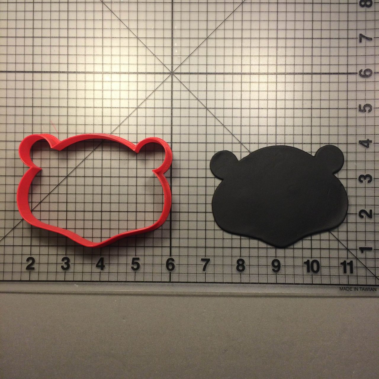 Cub Face 100 Cookie Cutter