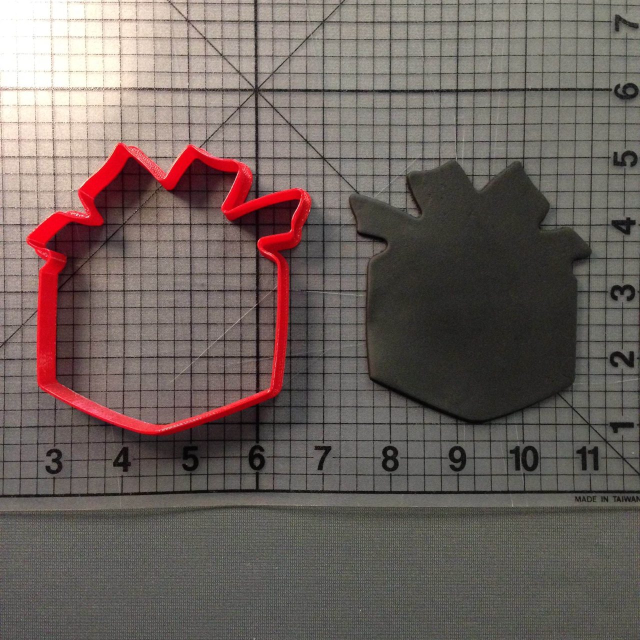 Gift 102 Cookie Cutter