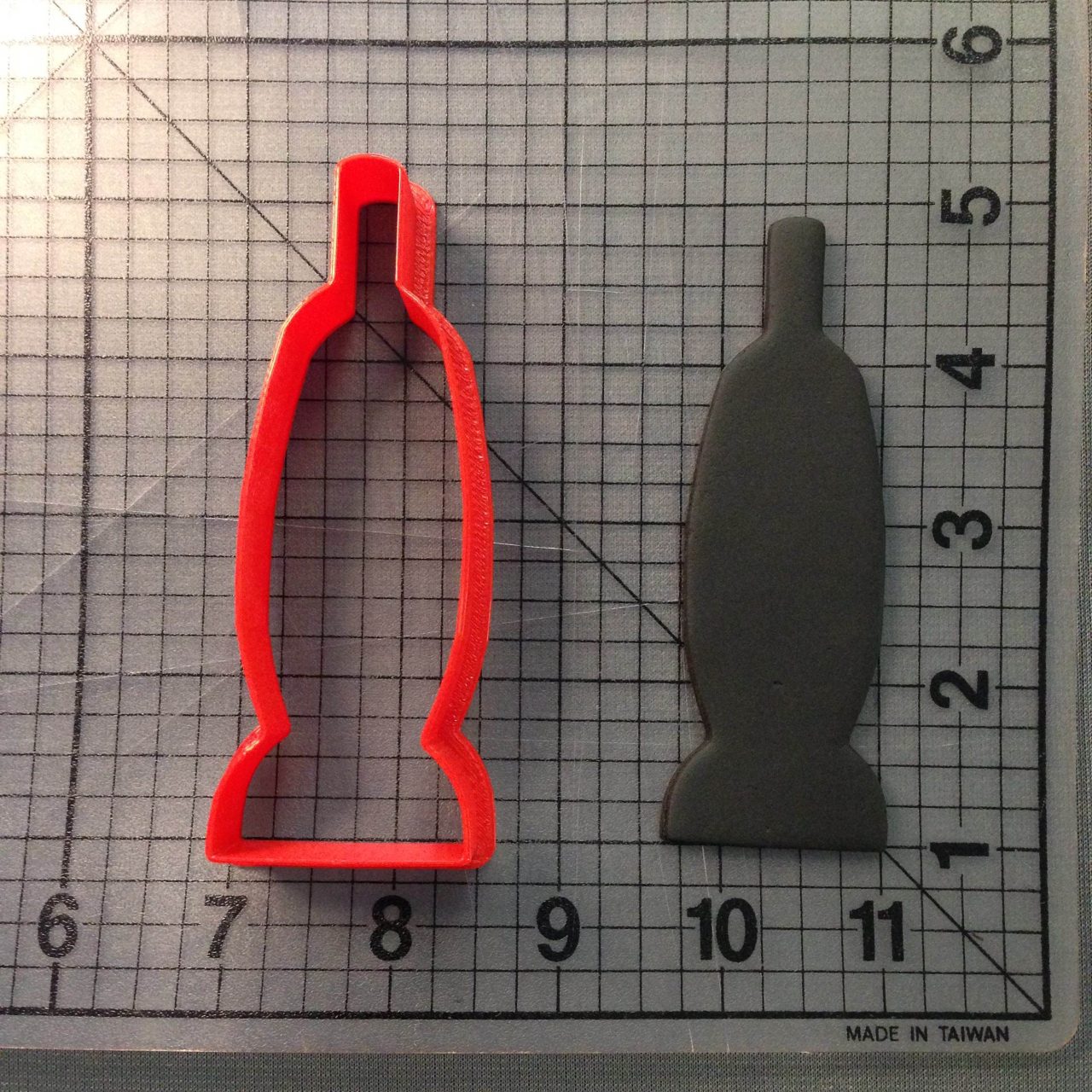 Vaccum Cleaner 100 Cookie Cutter