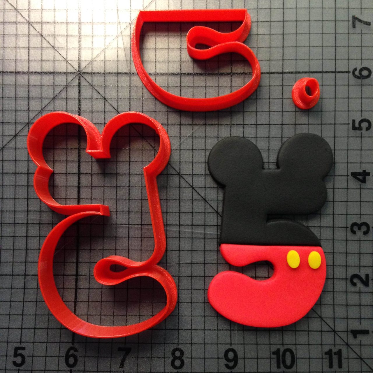 Mickey Number Five Cookie Cutter Set