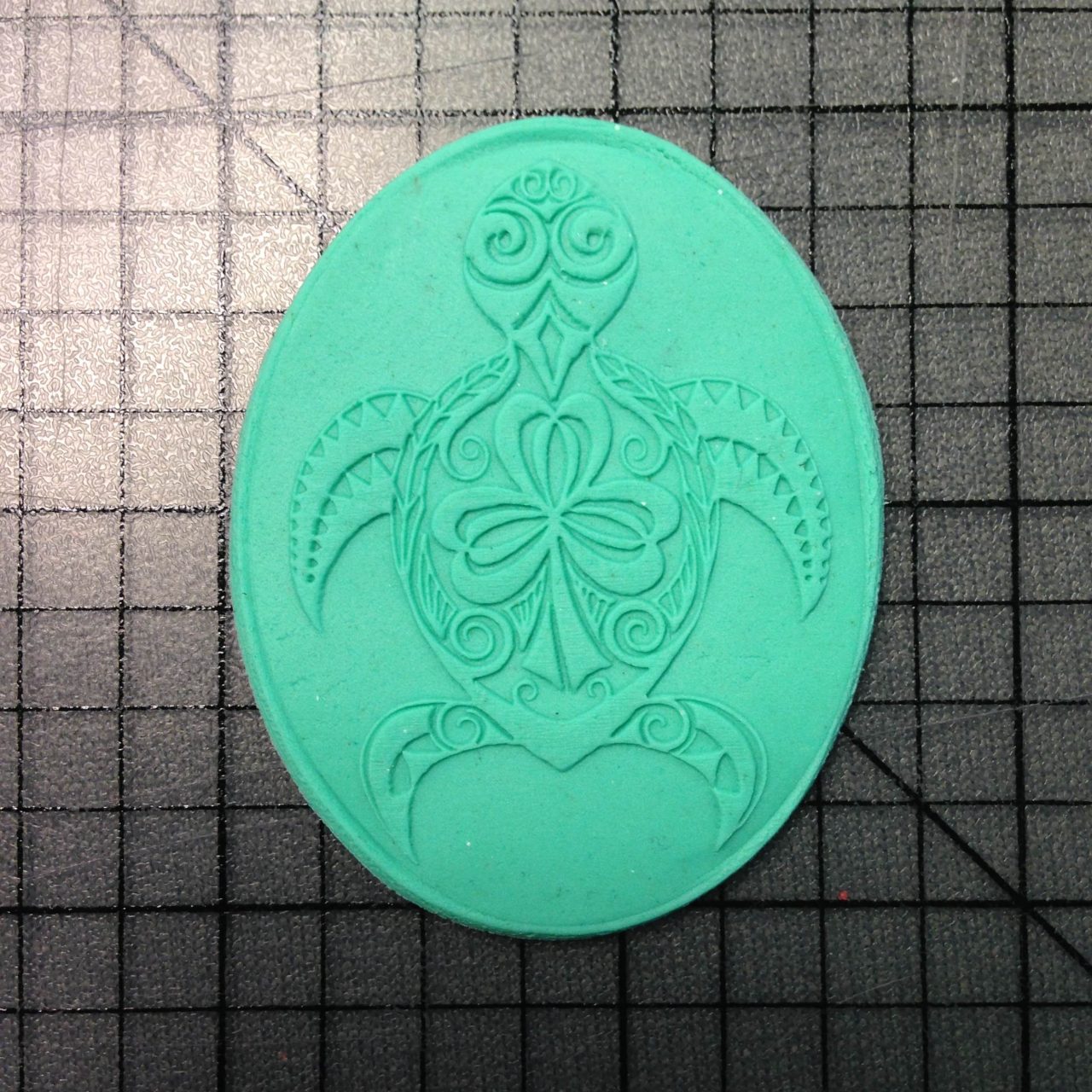 Hawaiian Turtle 100 Cookie Cutter and Stamp (1)
