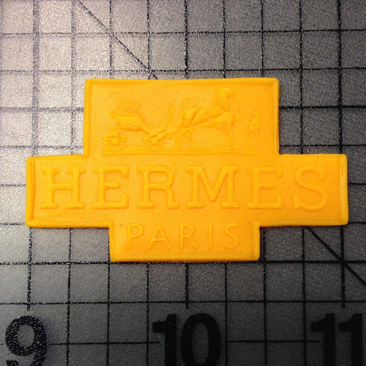 High Fashion H1 101 Cookie Cutter and Stamp (1)