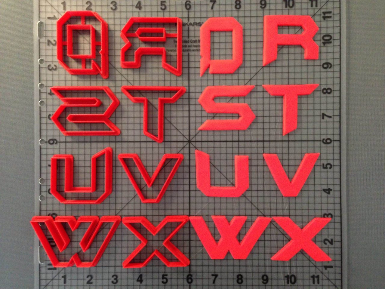 Batman Forever Font Uppercase Cookie Cutters (Bat Font 3)