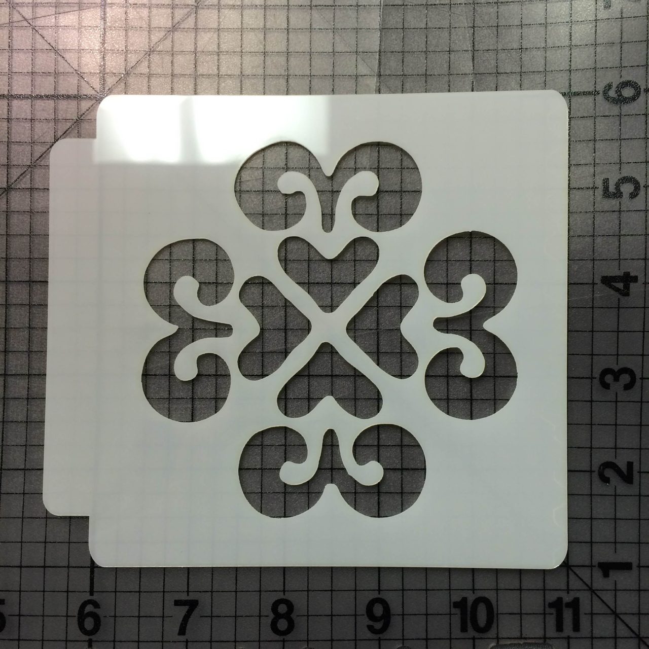 Damask Stencil 103