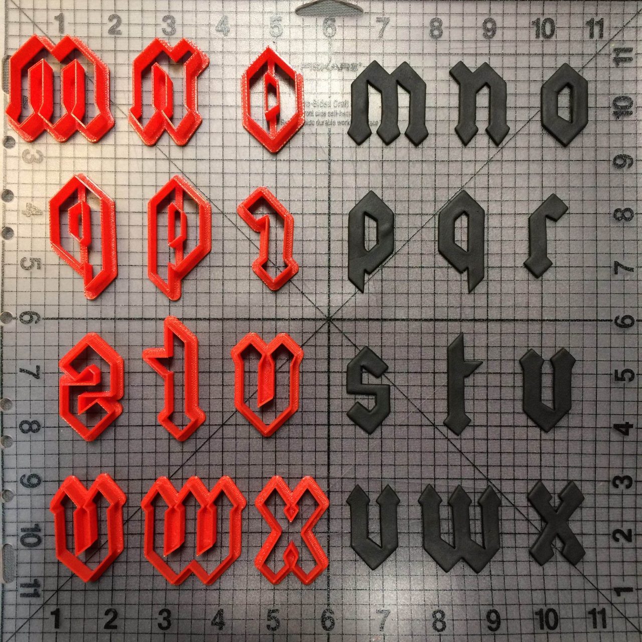 Gothic Font Lowercase Cookie Cutters (1)