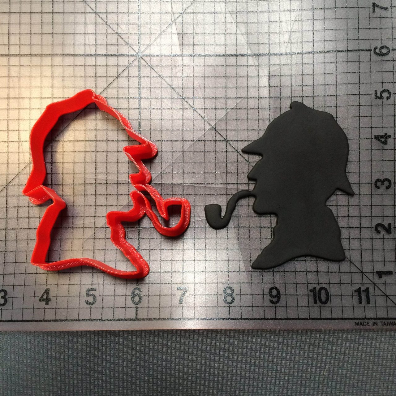Holmes 100 Cookie Cutter