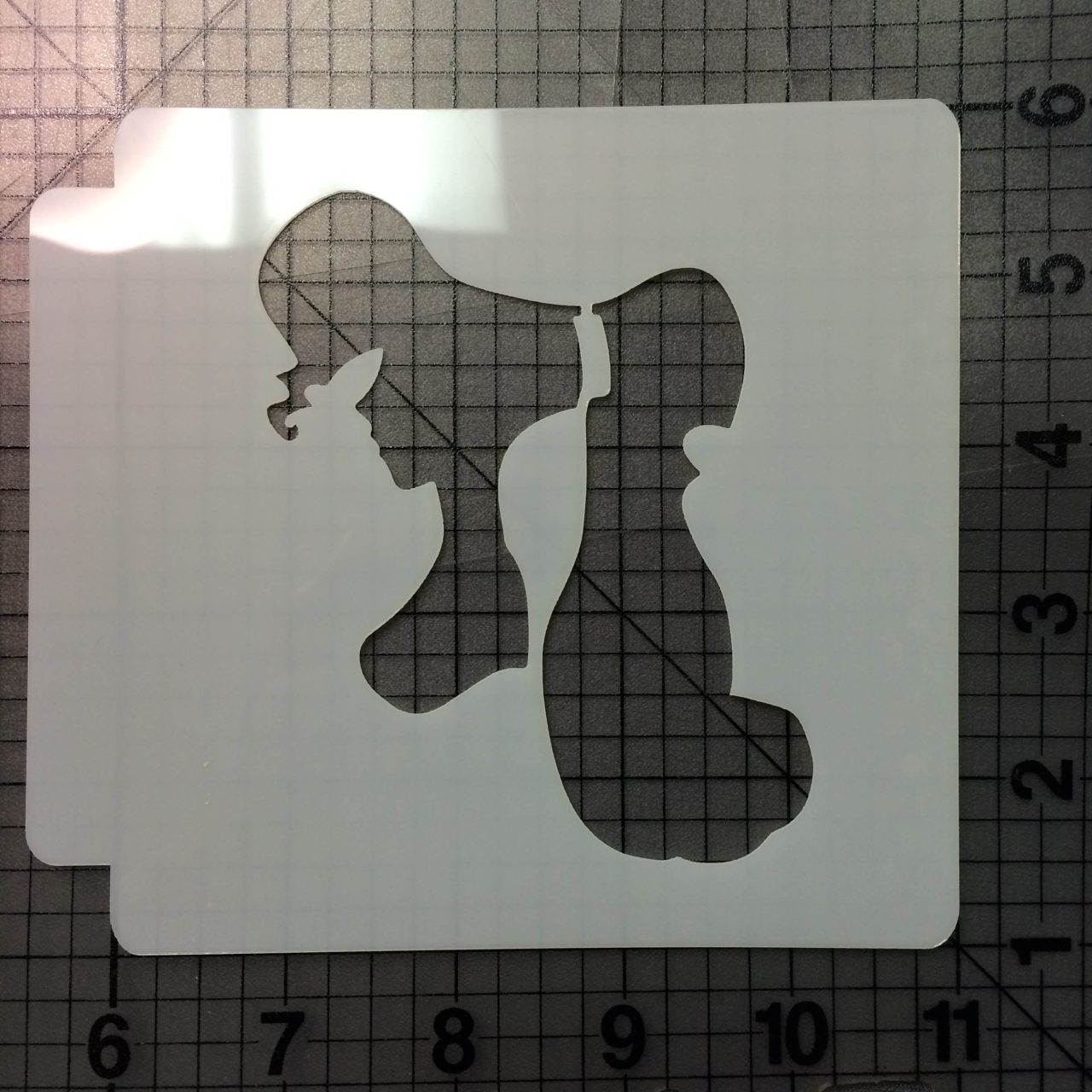 Meg Stencil 100