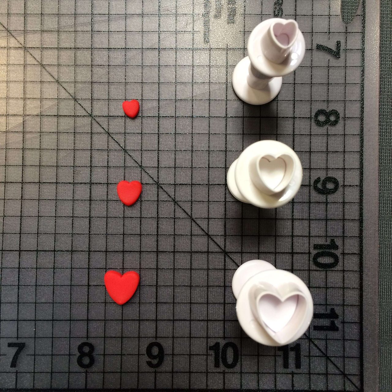 Heart Plunger Cookie Cutter Set (1)