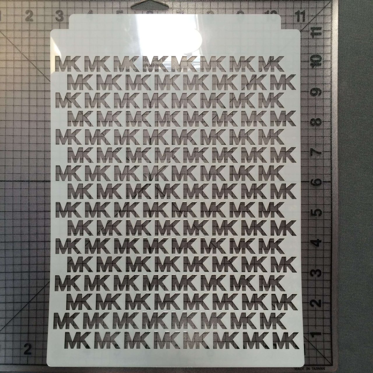 High Fashion Pattern Stencil 115 (2)