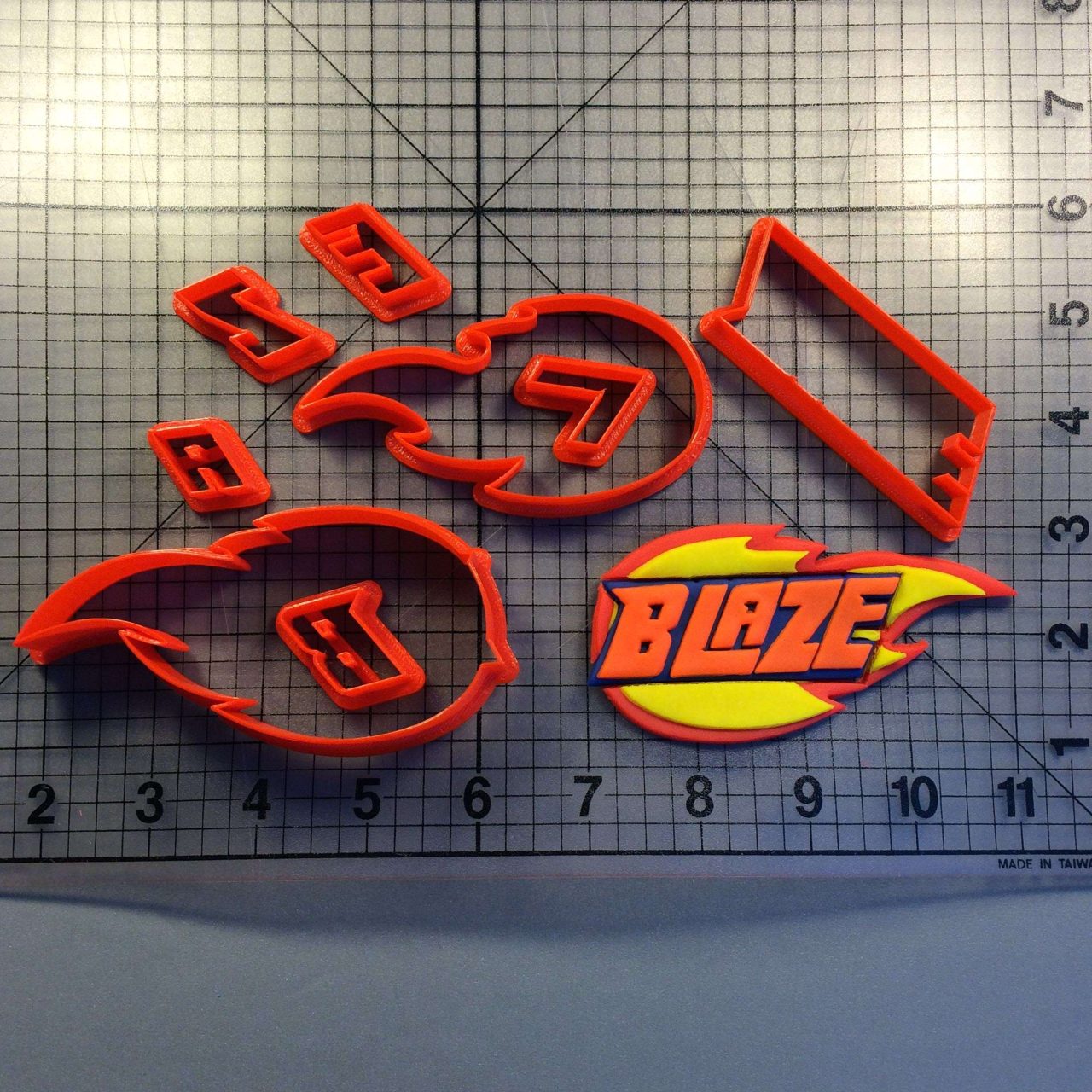 Blaze Logo Cookie Cutter Set