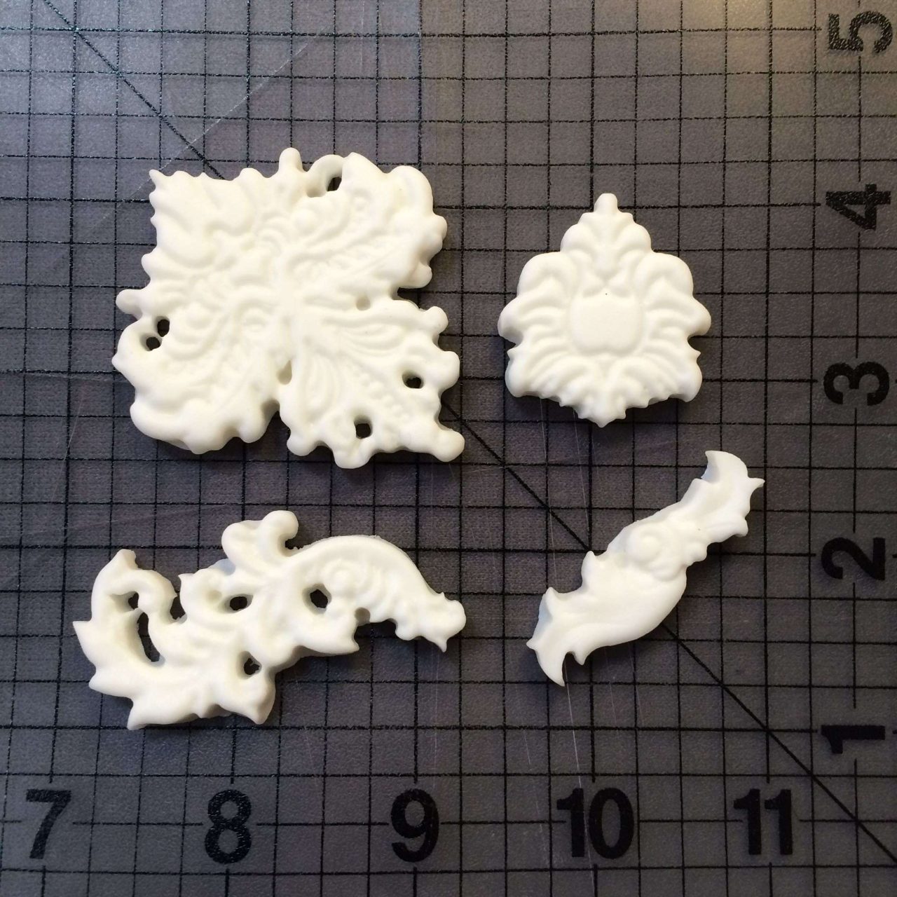 Damask 745-033 Silicone Mold