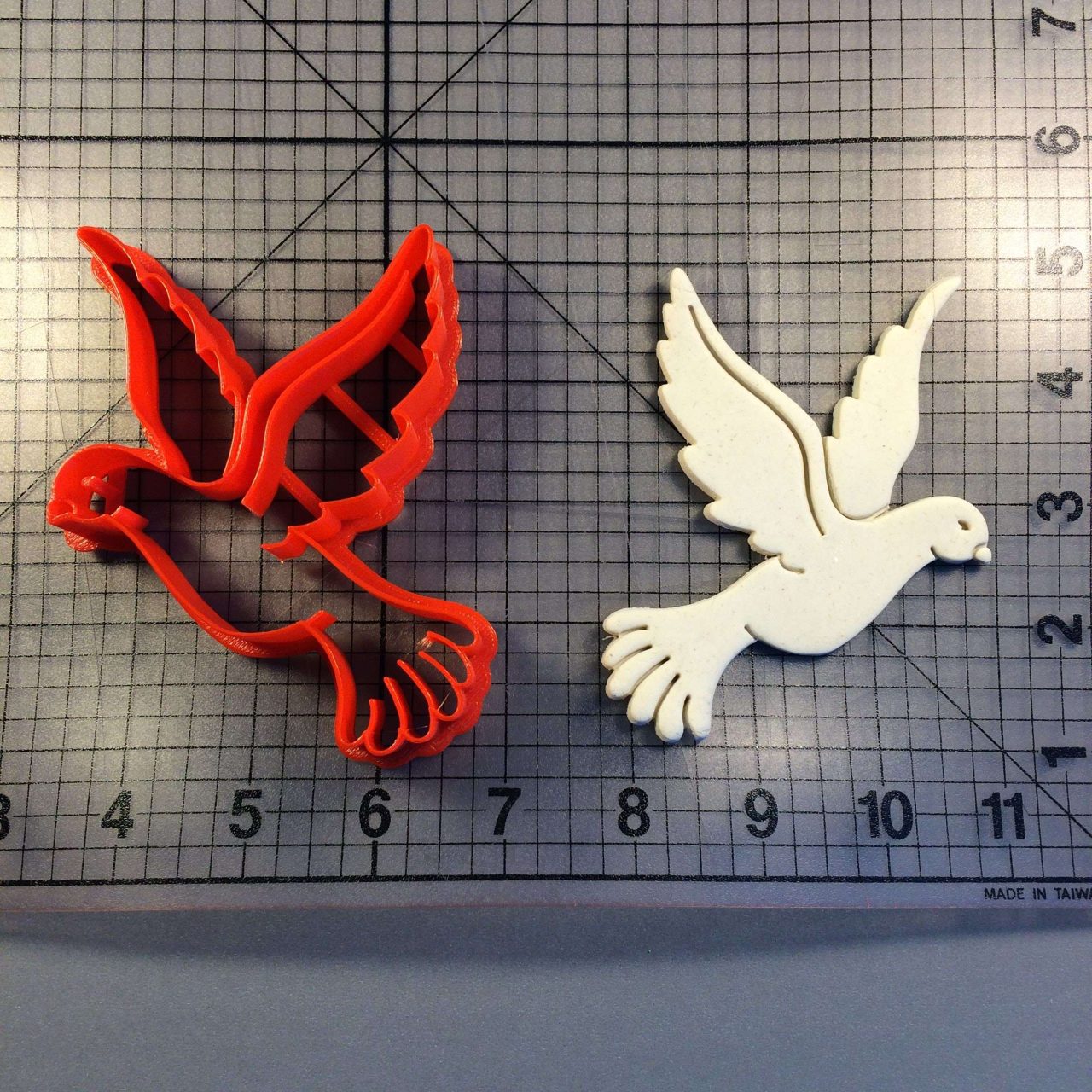 Dove 103 Cookie Cutter Set