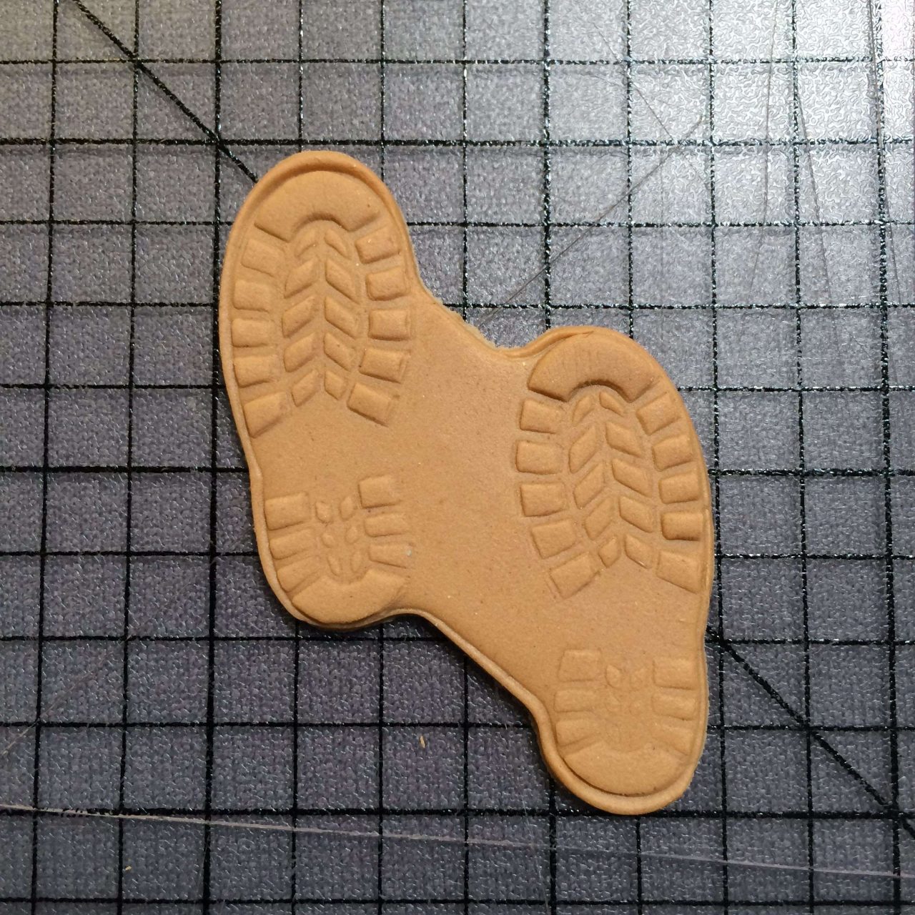 Foot Print 100 Cookie Cutter and Stamp (embossed 1)