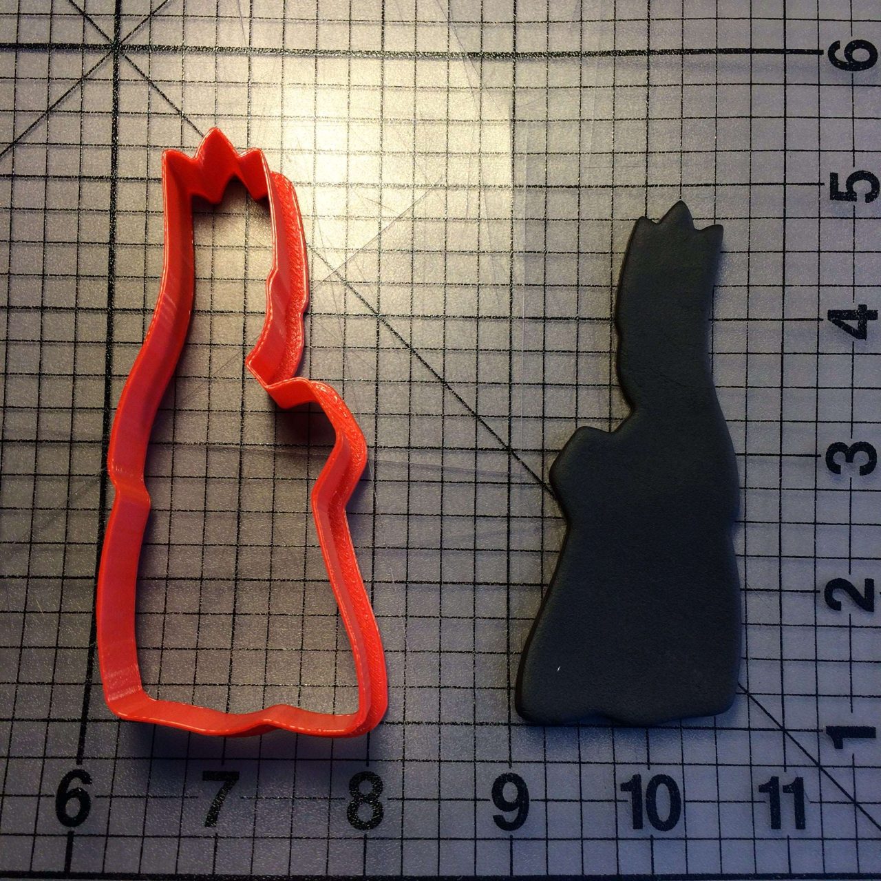 Queen 101 Cookie Cutter