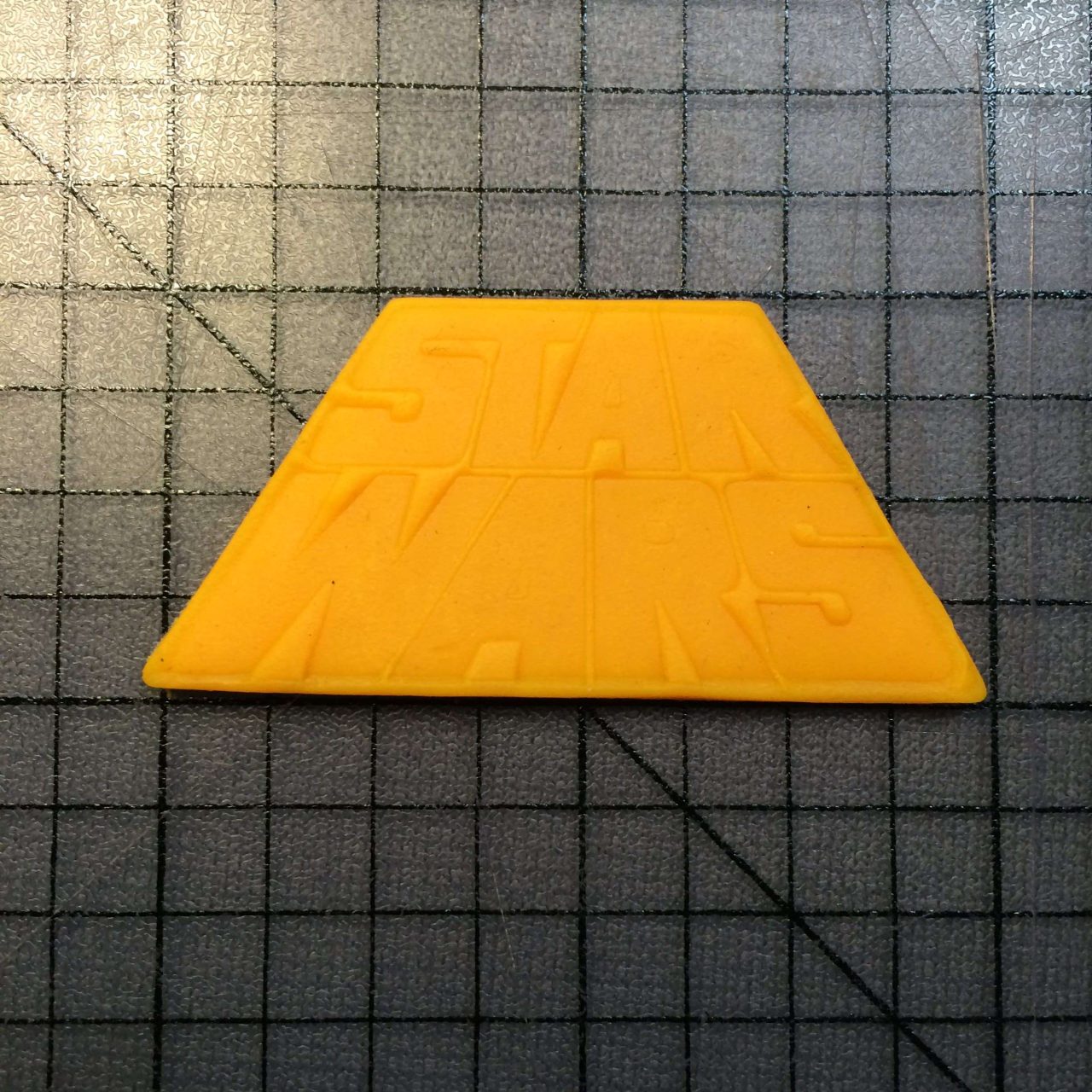 Star Wars Logo 100 Cookie Cutter and Acrylic Stamp - Image 4
