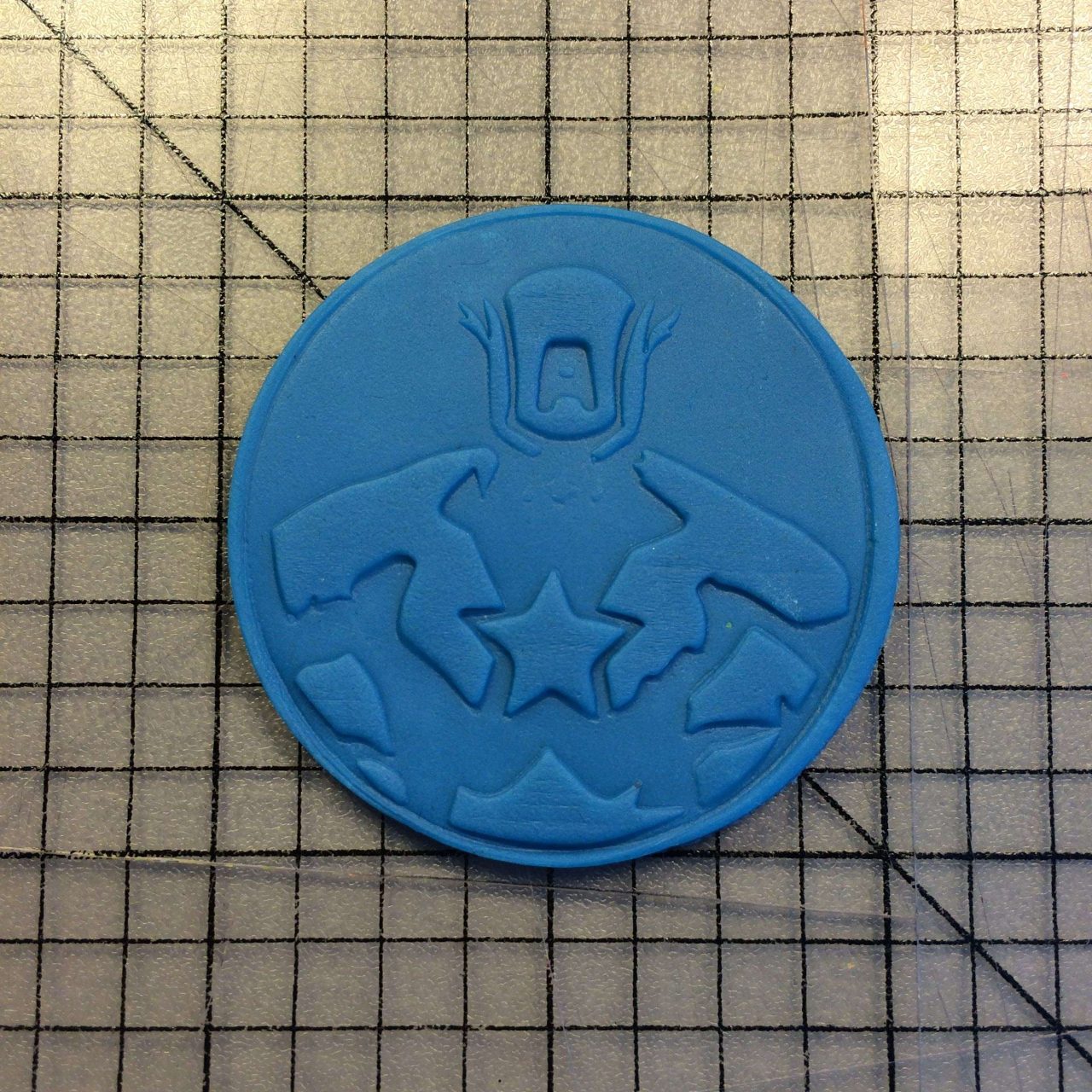 Captain America 100 Cookie Cutter and Acrylic Stamp - Image 2