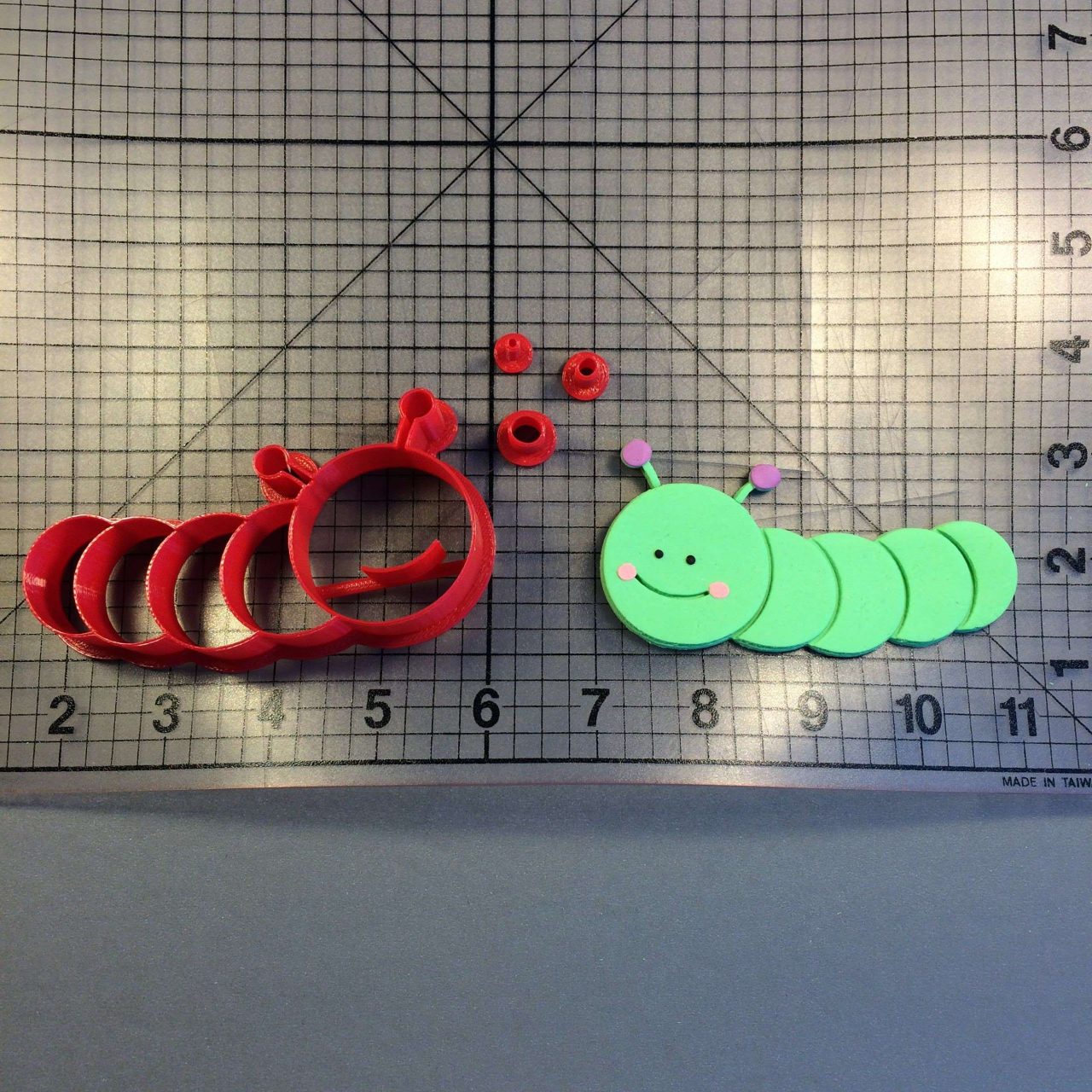 Caterpillar 100 Cookie Cutter Set