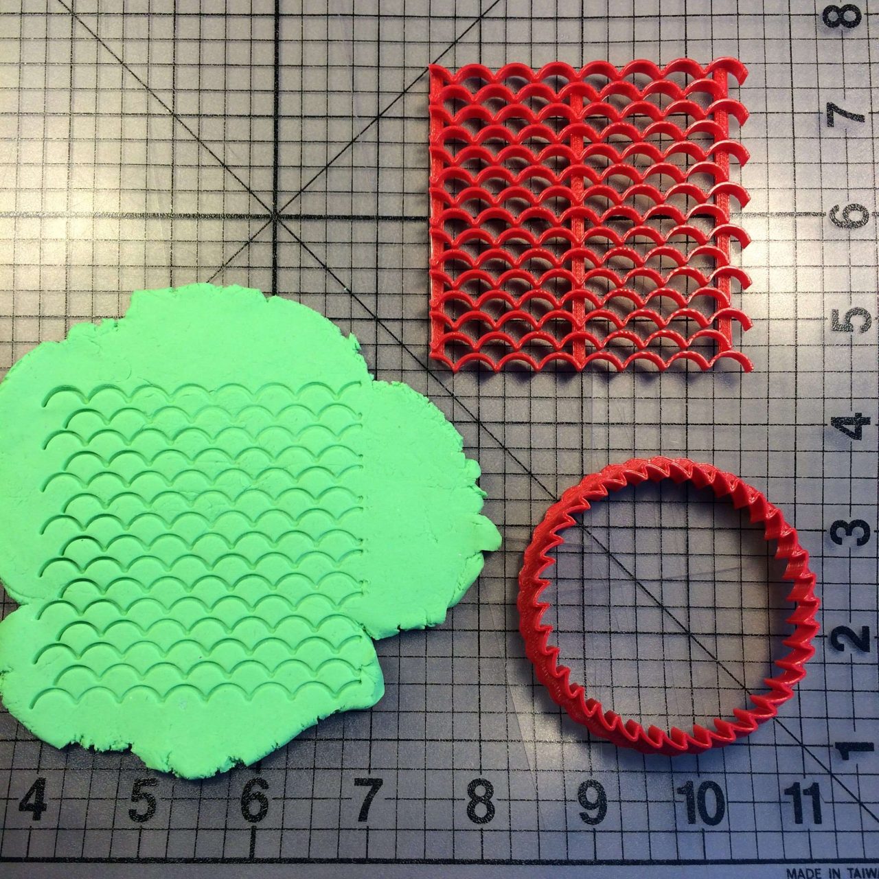 Fish Scale Cupcake Topper Set (1)