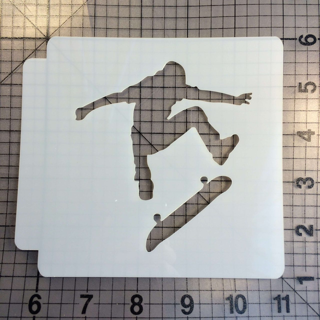 Skater Stencil 100