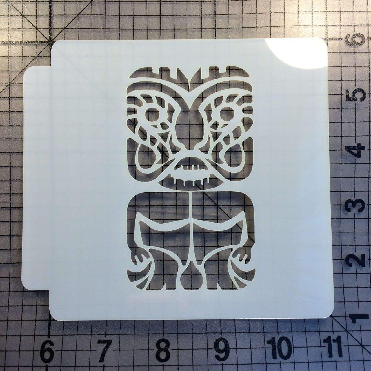 Tiki Stencil 104