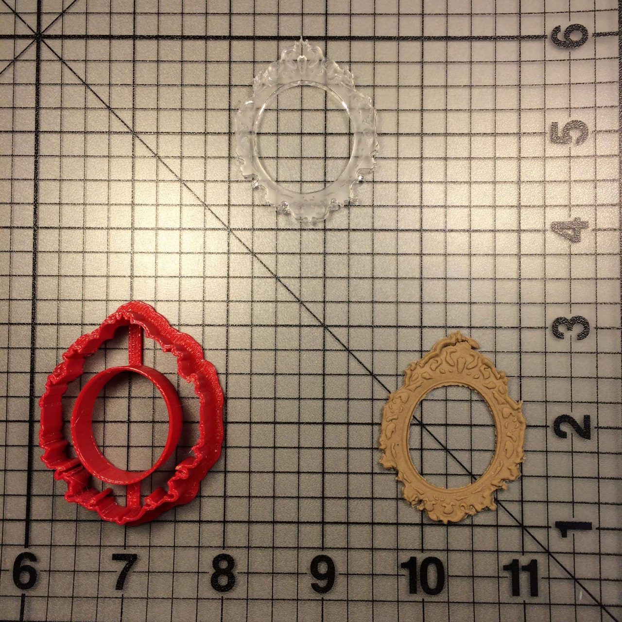 Border 102 Cookie Cutter and Stamp (imprinted 1)