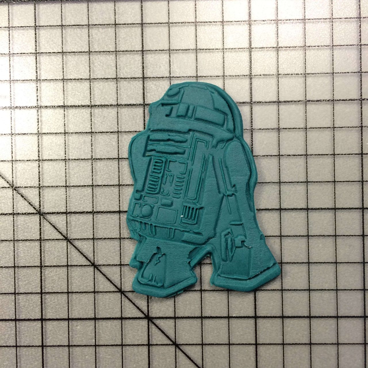 Star Wars- R2-D2 100 Cookie Cutter and Stamp (embossed 1)